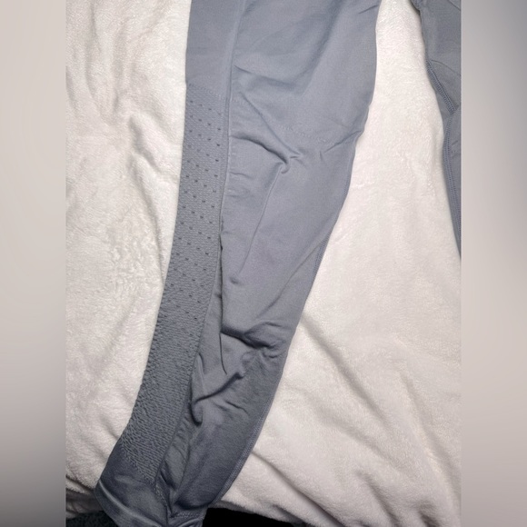 Fabletics Eco Sync High-Waisted 7/8 Legging, size L - Picture 8 of 9